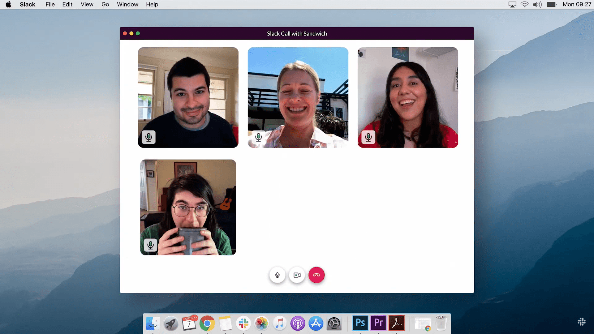 Slack Video Example B2B Marketing (Sandwich)